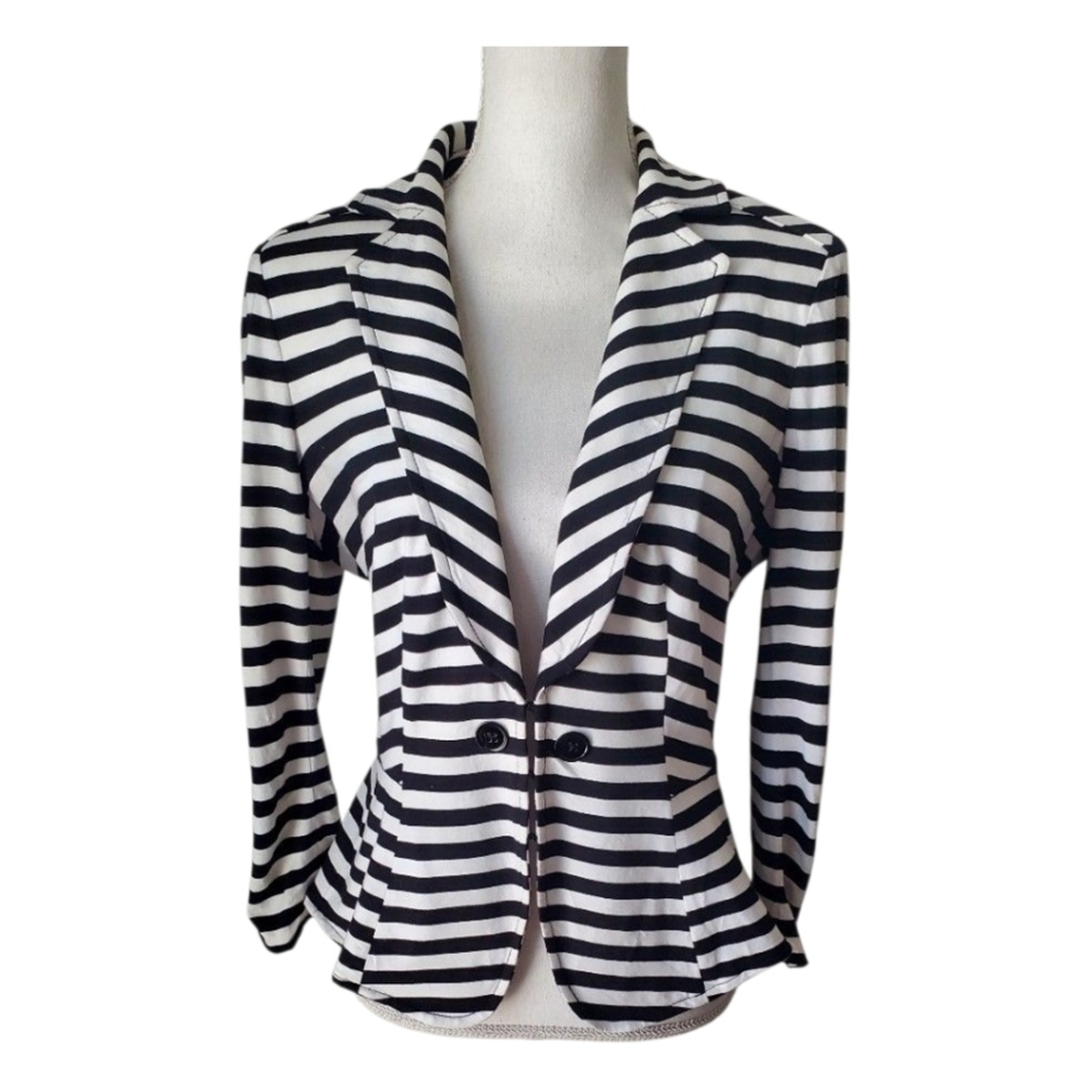 White House Black Market  Striped Knit Blazer Black White Fitted Stretch Size 10